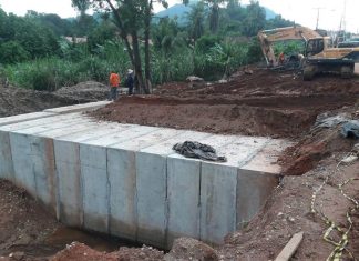 Governo realiza obra de ajustes em sistema de drenagem em trecho da TO-222