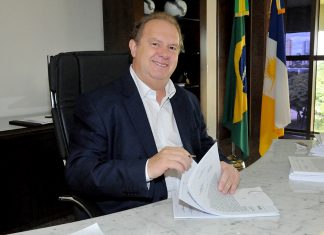 Prefeitos destacam importância da assinatura de financiamentos entre o Governo do Tocantins e a Caixa