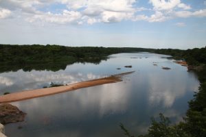 Rio-ParanC3A3-22.11.13-Fernando-Alves-10-300x200