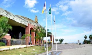 Governador Carlesse viabiliza horas extras e PM e Bombeiros terão mais efetivo nas ruas