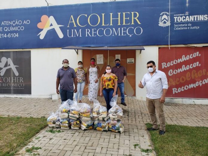 Assistidos pelo projeto Acolher em situação de vulnerabilidade econômica recebem apoio assistencial durante pandemia do Covid-19