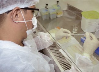 Governador Carlesse sanciona lei que estabelece pagamento de indenização financeira e de plantão a profissionais da Saúde que atuam no combate à Covid-19