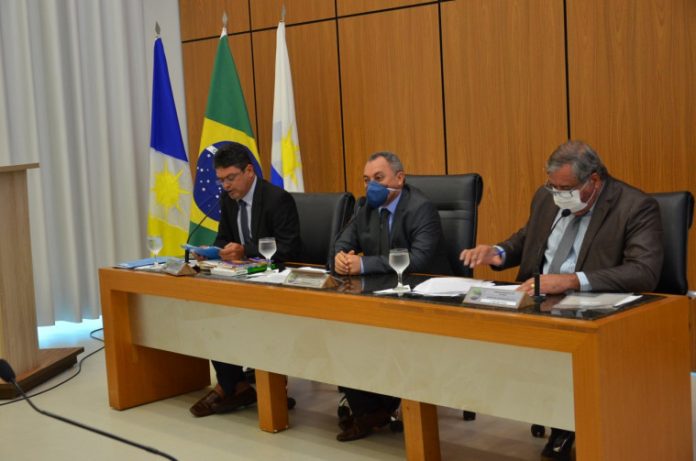 Em votação secreta, Câmara derruba veto a lei que cria mais 236 cargos para o Legislativo