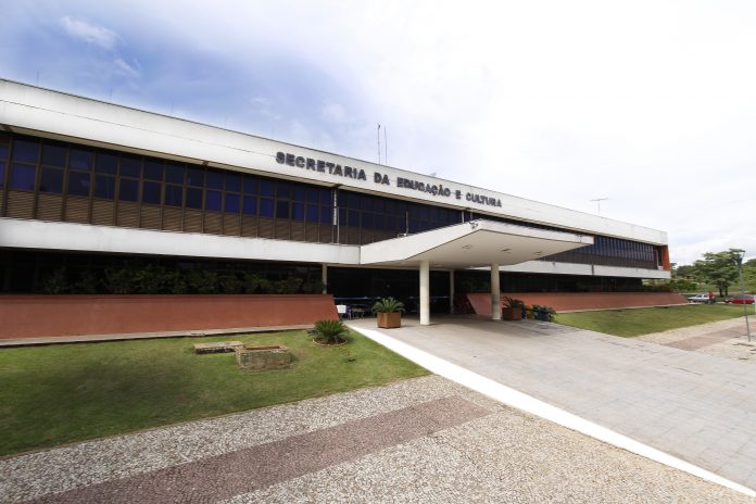 Educação anuncia aulas não presenciais para alunos do ensino fundamental na rede estadual