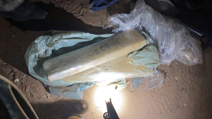 Em Araguaína, Denarc apreende 2,6 quilos de maconha durante operação