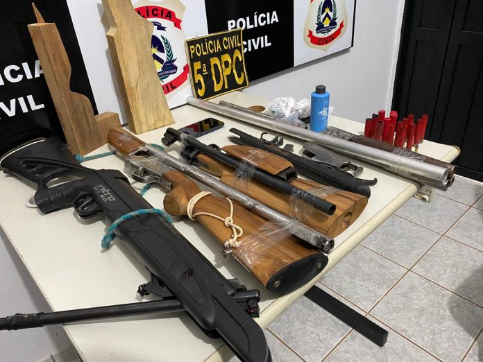 Polícia Civil apreende várias armas e munições em residência na região sul de Palmas