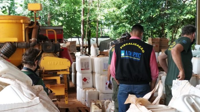 Órgãos de fiscalização concluem operação de combate ao uso e descarte irregular de agrotóxicos na região central do Estado