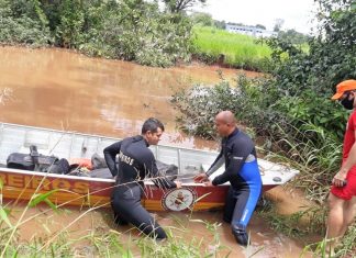 Rio Lontra: mesmo com visibilidade zero, bombeiros militares recuperam corpo de pescador desaparecido