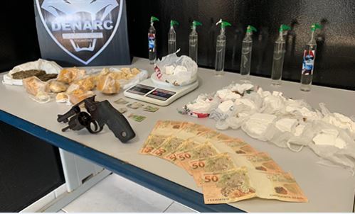 Polícia Civil cumpre mandados de prisão em decorrência da operação Hidra de Lerna da Divisão de Narcóticos e do Gaeco