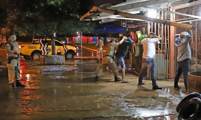 Número de casos de Covid-19 começa a cair no Estado e governador Carlesse reforça importância da vacinação