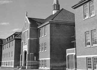 Organização indígena do Canadá revela 182 covas não identificadas em antigo internato; mais de 1 mil foram descobertas nos últimos 30 dias