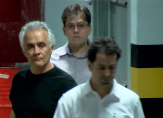 Ministro do STF nega revisão de pena para Ramon Hollerbach no mensalão do PT