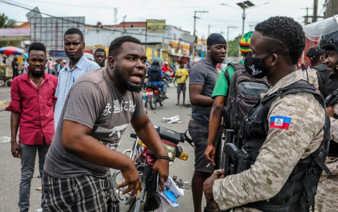 Presidentes mantêm o Haiti sob o signo de miséria, violência armada e instabilidade política