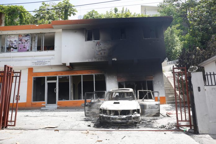 Polícia do Haiti acusa cidadãos da Colômbia e dos EUA de envolvimento no assassinato do presidente