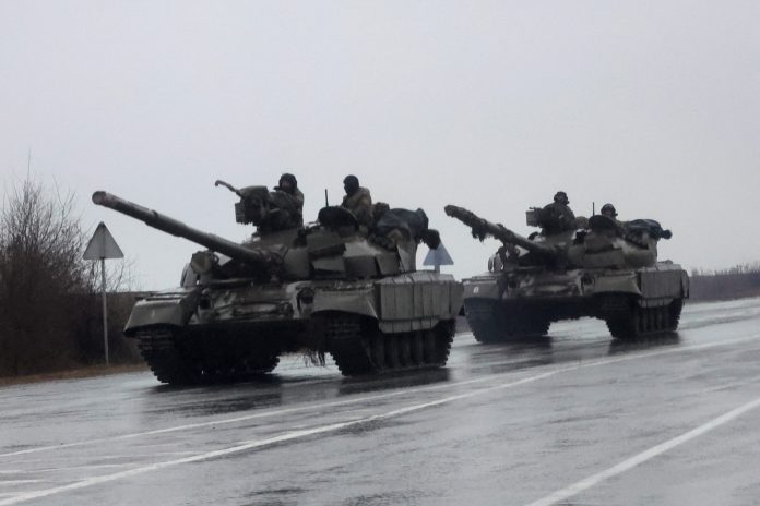 2022-02-24t065810z-1746047940-rc26qs90nw3t-rtrmadp-3-ukraine-crisis-8-scaled