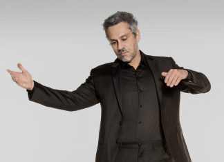 Alexandre Nero louva os excluídos de Copacabana em single que anuncia primeiro álbum do artista em 11 anos