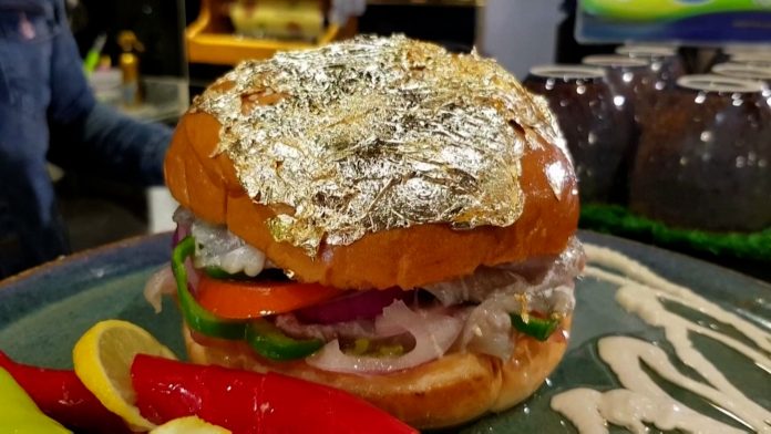 fessekh-burguer-egito-3