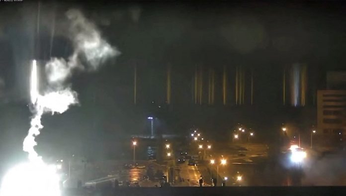 2022-03-04t035050z-427342839-rc2fvs906own-rtrmadp-3-ukraine-crisis-nuclear-plant-fire-scaled