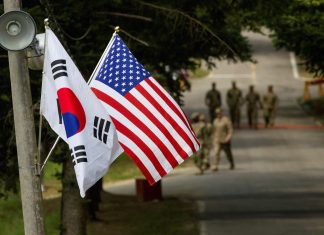 EUA e Coreia do Sul prometem aumentar exercícios e cooperação para combater a Coreia do Norte