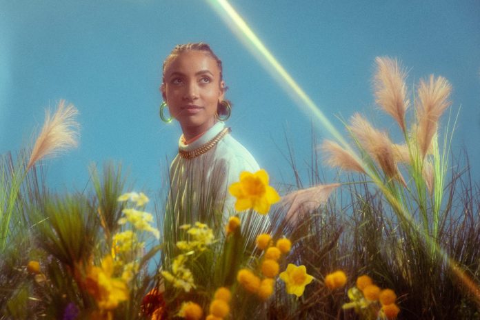 esperanza-spalding-foto-hollyandres-1-scaled