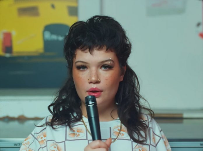 lola-young
