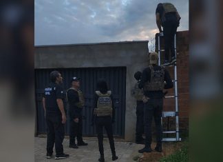 Garota de programa é suspeita de extorquir clientes para não divulgar encontros íntimos aos familiares