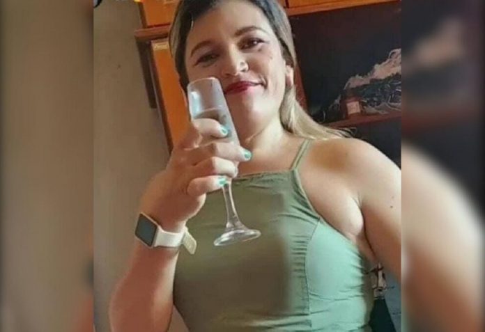 modelo-foto-fundo-borrado-1