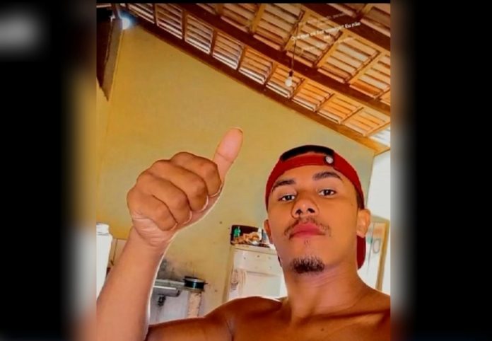 Jovem é assassinado a facadas em bar no Tocantins após discussão