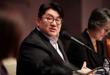 Polícia pede prisão do fundador de agência do BTS na Coreia do Sul por lucro ilegal de R$ 730 milhões