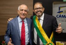 Prefeito de Dianópolis, José Salomão, renuncia para disputar vaga de deputado federal pelo TO