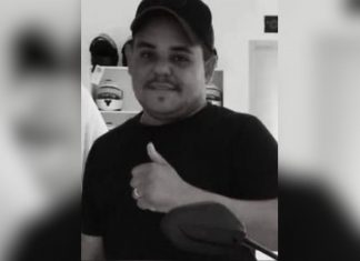 Motociclista morre após ser atingido por carro enquanto voltava do velório de um amigo, diz prima