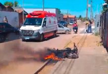 Discussão por uso de bicicleta termina com homem sendo esfaqueado pelo próprio irmão, diz PM