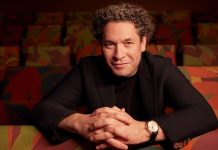 Um dos maiores maestros do mundo, venezuelano Gustavo Dudamel presta solidariedade após terremoto: ‘Profunda tristeza’