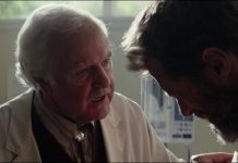 Ator James Handy, de ‘Top Gun: Maverick’, morre aos 81 anos após ser esfaqueado; filho da namorada é suspeito