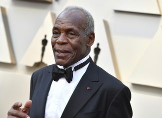 Danny Glover, ator de ‘Máquina Mortífera’, revela diagnóstico de Alzheimer
