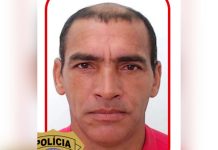 Suspeito de assassinato em praia de Palmas é preso após polícia divulgar cartaz de procurado