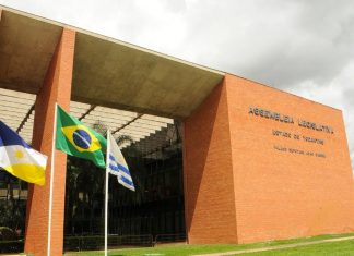 Justiça condena ex-servidores da Assembleia do TO por esquema de ‘funcionário fantasma’
