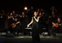 Roberta Sá em noite de gala