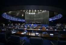 Quaest para o Senado no TO: Eduardo Gomes, 14%; Gaguim, 13%; Paulo Mourão, 9%