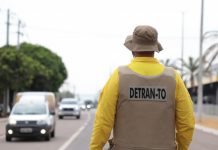 Estado é condenado a pagar R$ 15 mil de indenização após agente de trânsito jogar spray de pimenta em motociclista