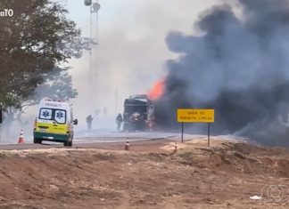 Motorista bêbado é preso na BR-153 após furar fila e reclamar de interdição, diz PRF
