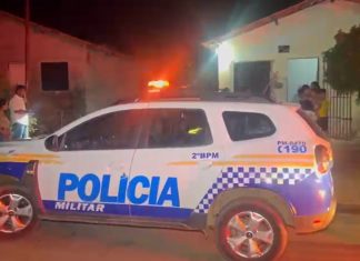 Adolescente de 16 anos é encontrado morto ao lado de casa