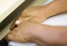 Entenda o acordo entre filhos e MP para reforçar os cuidados com a mãe de 100 anos