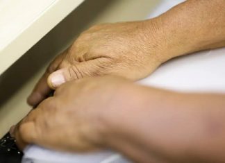 Entenda o acordo entre filhos e MP para reforçar os cuidados com a mãe de 100 anos