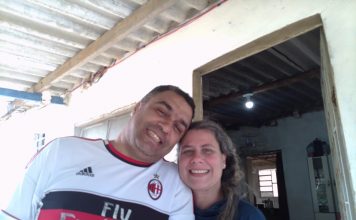 ‘Nunca desisti dele’, diz mulher de ex-detento que deixou família para cursar Medicina a 2 mil km de casa