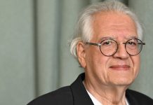 Morre o documentarista chileno Patricio Guzmán aos 85 anos