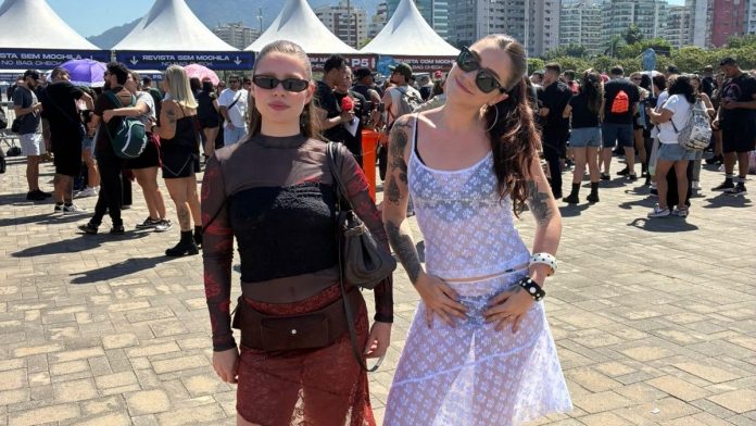 mariana-e-gabriele-cortada